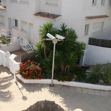 קאלאפיי R142 Manila Resort Central מראה חיצוני תמונה